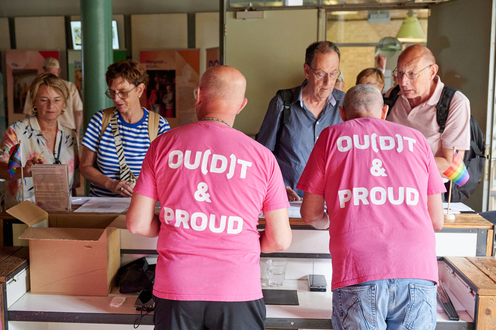 Roze 50Plus 'Ik ben wie ik ben!'